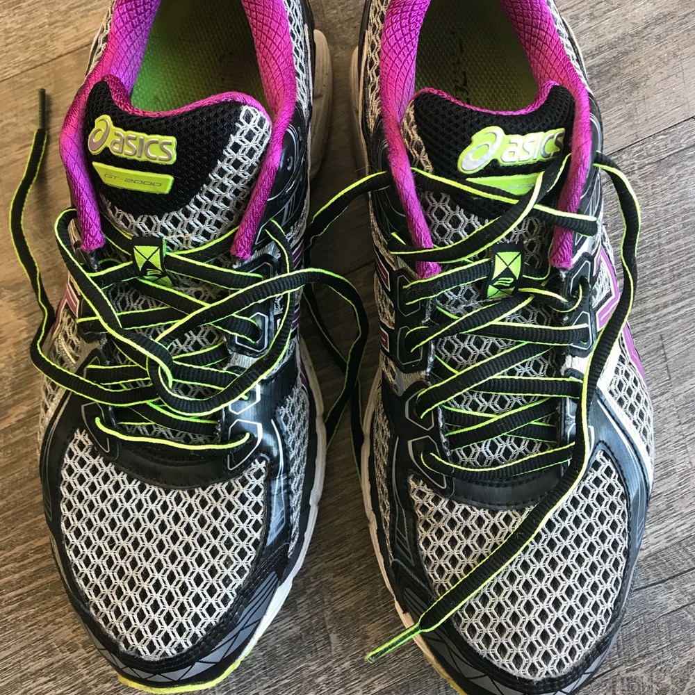 ASICS GT 2000 Running Shoe